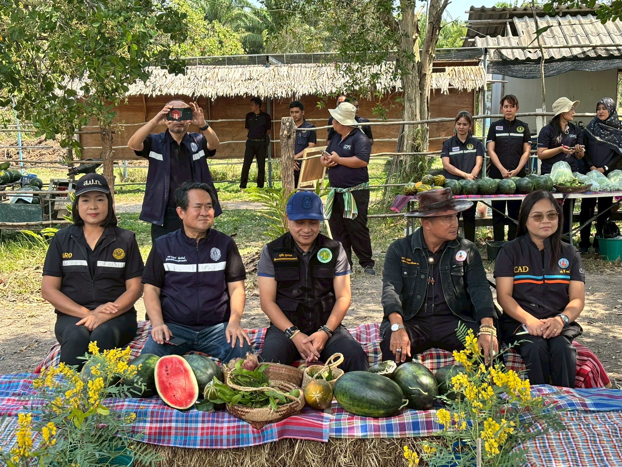 title - ผู้ตรวจราชการ ส.ป.ก. ลงพื้นที่ตรวจราชการ ร่วมกับ ผู้ตรวจราชการกระทรวงเกษตรและสหกรณ์ ณ กลุ่มวิสาหกิจชุมชนแปรรูปผลิตภัณฑ์กระจูดรายา จังหวัดนราธิวาส